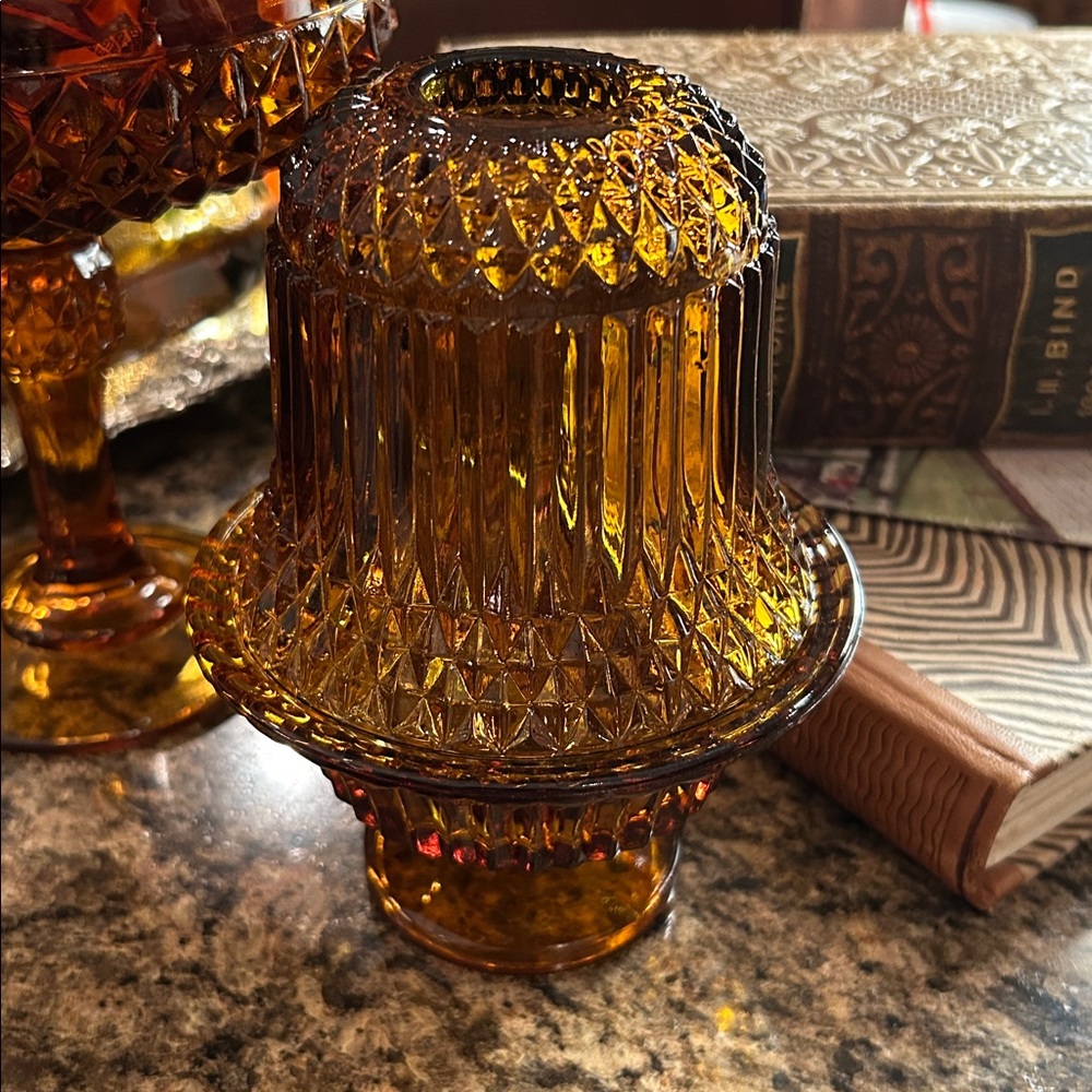 Vintage Indiana Glass Amber Fairy Lamp Tea Light Holder in Diamond Point - Picture 5 of 5